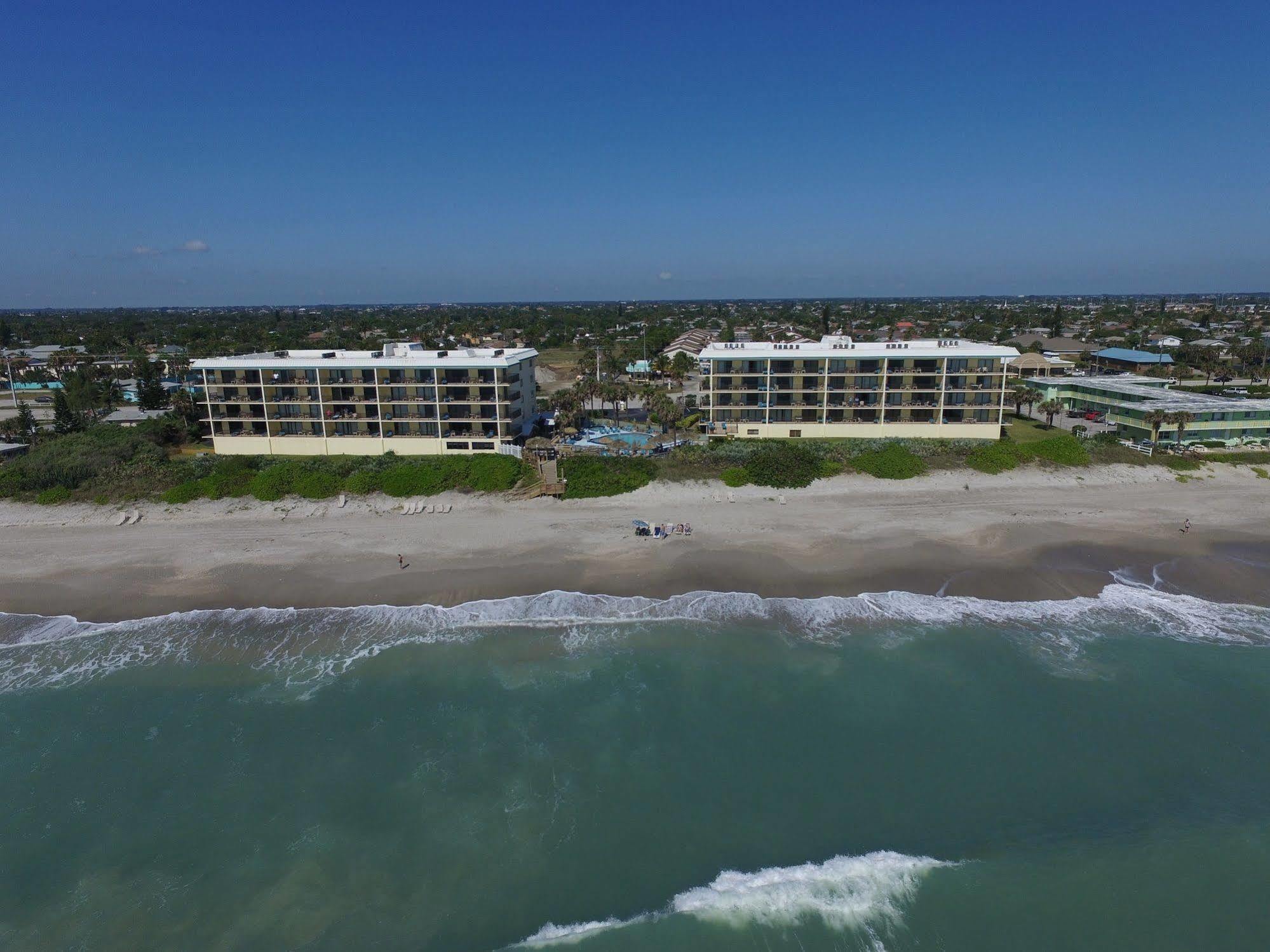 Las Olas Beach Club Satellite Beach Exterior photo